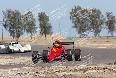 media/May-01-2022-CalClub SCCA (Sun) [[03a481c204]]/Group 6/Qualifying (I5)/